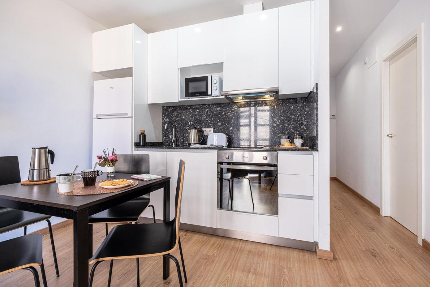 Tarragona Apartments Dış mekan fotoğraf