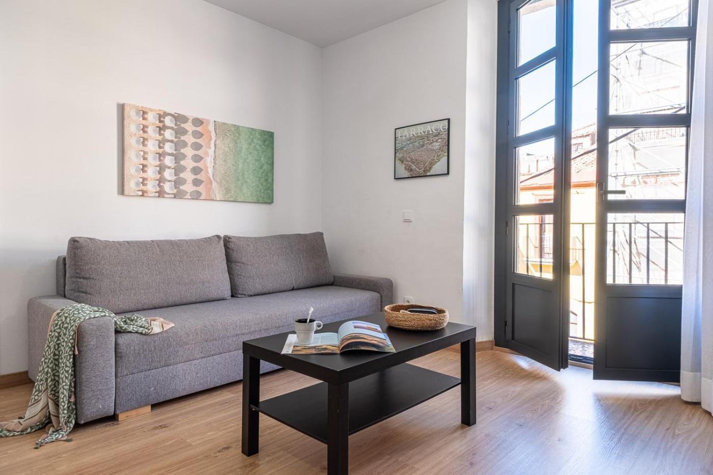 Tarragona Apartments Dış mekan fotoğraf